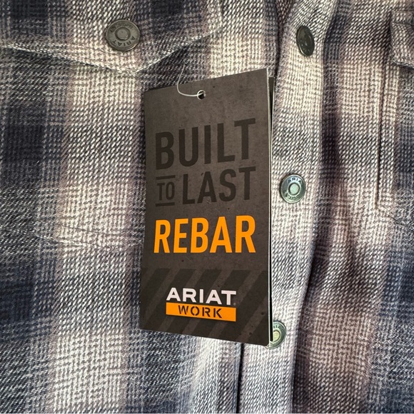 Ariat Quilted Work Shirt Jacket Small NWT - Picture 4 of 6